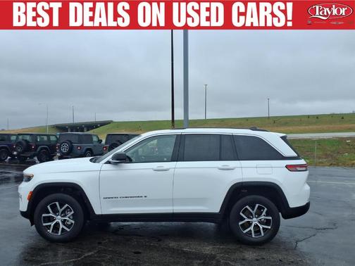 Bright White Clearcoat 2023 Jeep Grand Cherokee Limited