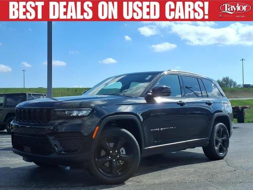 Diamond Black 2023 Jeep Grand Cherokee Altitude