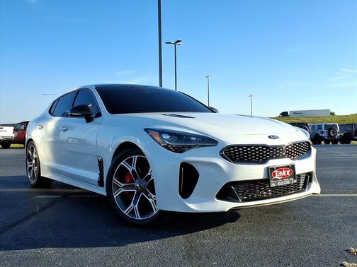 2020 Kia Stinger GT2
