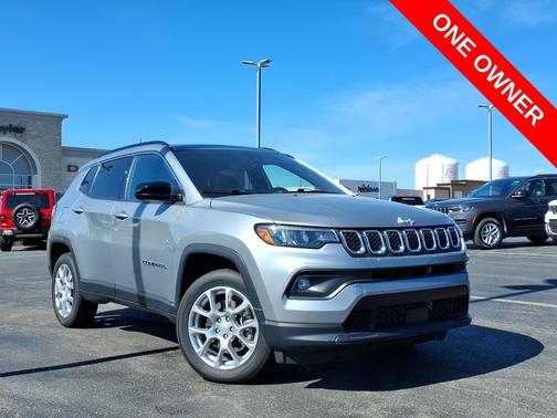 2023 Jeep Compass Latitude Lux