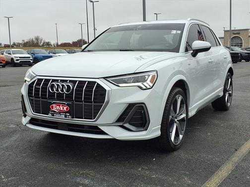 2021 Audi Q3 45 S line Premium