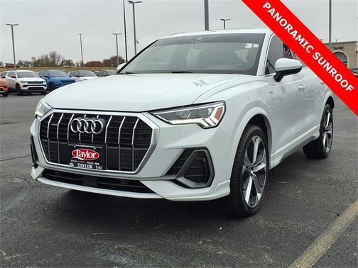 2021 Audi Q3 45 S line Premium