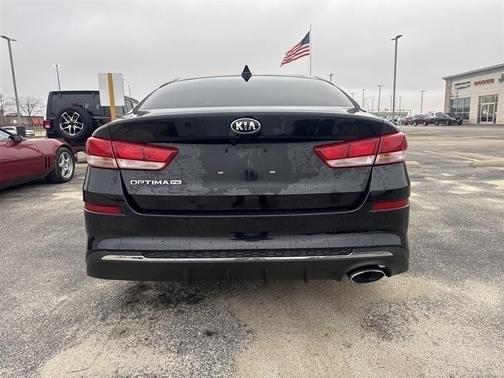 2020 Kia Optima LX