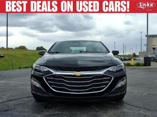 Mosaic Black Metallic 2024 Chevrolet Malibu LT