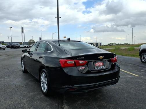 Mosaic Black Metallic 2024 Chevrolet Malibu LT