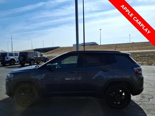 2022 Jeep Compass Altitude
