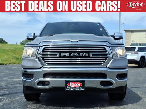 Billet Silver Metallic Clearcoat 2024 RAM 1500 Laramie