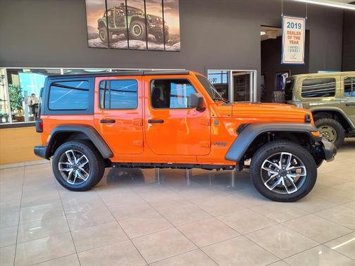 2025 Jeep Wrangler 4xe Sport