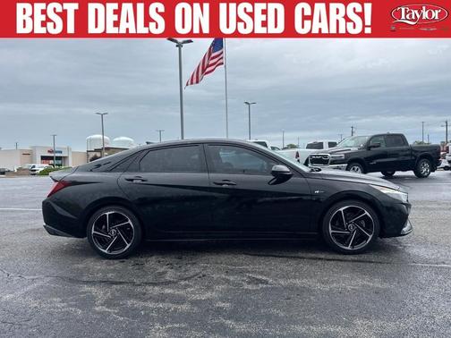 Onyx Black 2023 Hyundai ELANTRA N Line