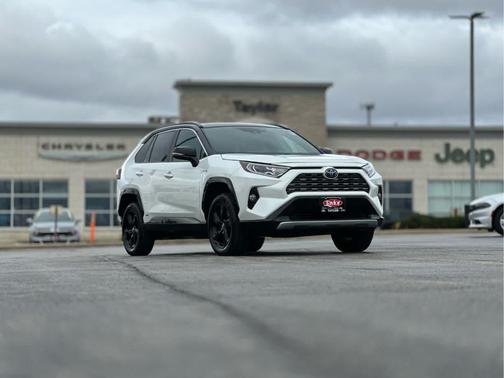 2019 Toyota RAV4 Hybrid XSE