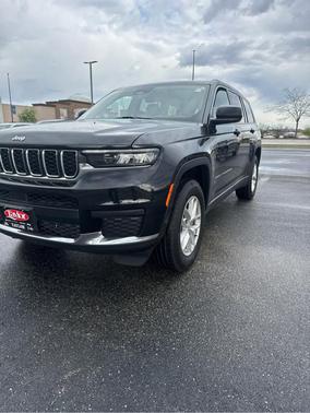 2022 Jeep Grand Cherokee L Laredo