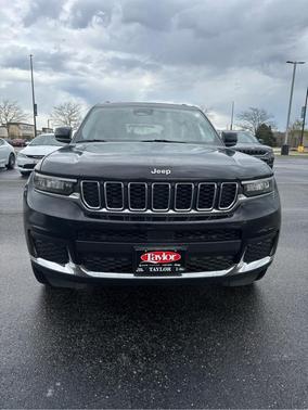 2022 Jeep Grand Cherokee L Laredo