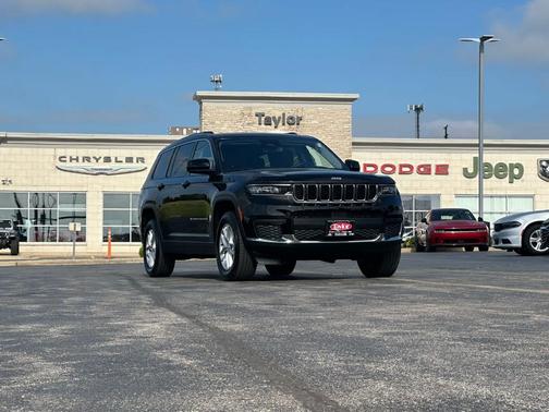 2022 Jeep Grand Cherokee L Laredo