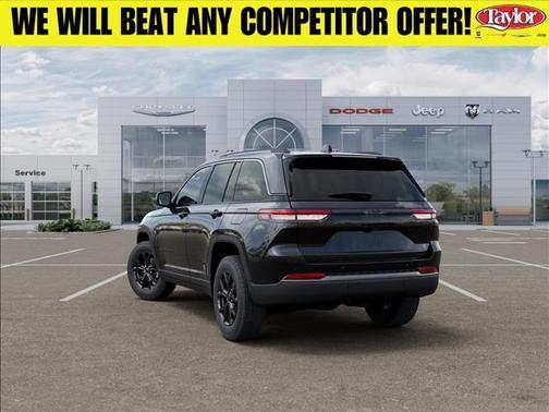 Diamond Black 2026 Jeep Grand Cherokee Laredo