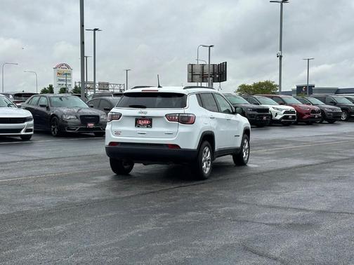 2025 Jeep Compass Latitude