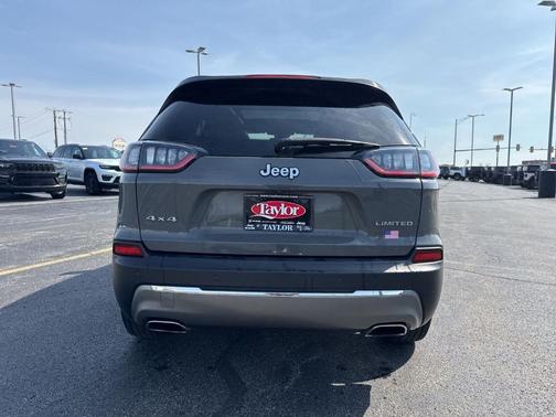 Sting Gray Clearcoat 2020 Jeep Cherokee Limited