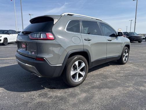 Sting Gray Clearcoat 2020 Jeep Cherokee Limited