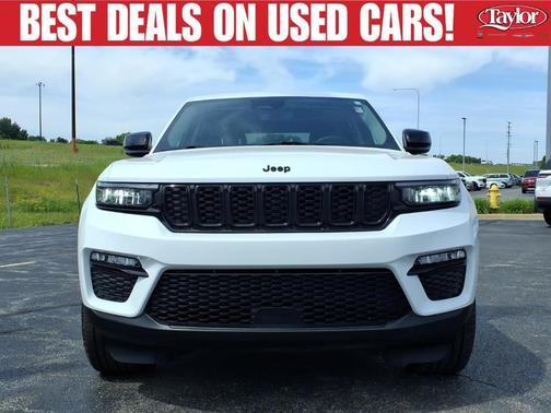 Bright White Clearcoat 2023 Jeep Grand Cherokee Limited