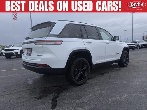 Bright White Clearcoat 2023 Jeep Grand Cherokee Limited