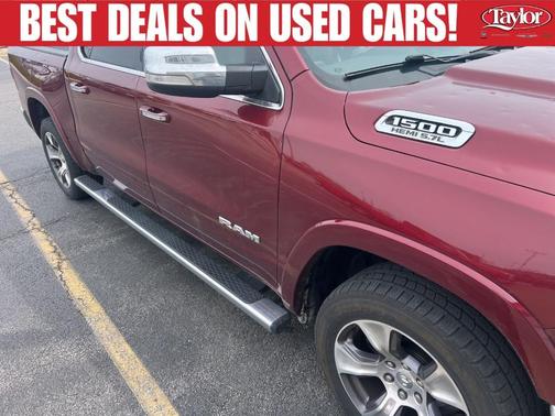 Delmonico Red Pearlcoat 2020 RAM 1500 Laramie