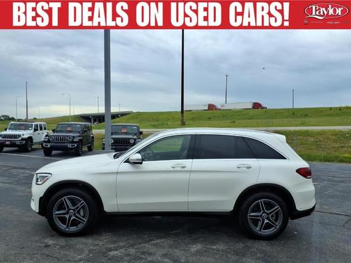 White 2022 Mercedes-Benz GLC 300 Base 4MATIC