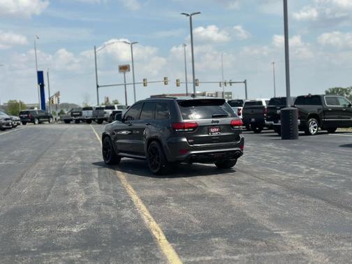 2020 Jeep Grand Cherokee SRT