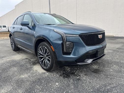 2025 Cadillac XT4 Sport