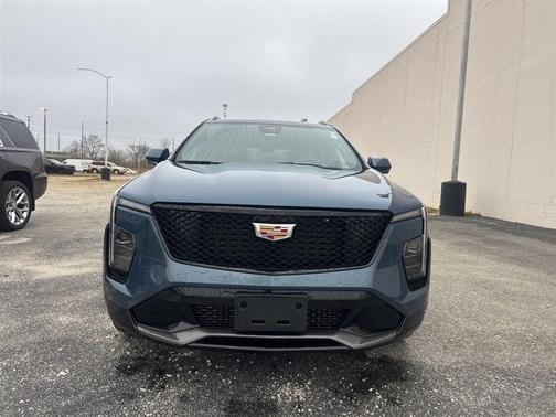 2025 Cadillac XT4 Sport