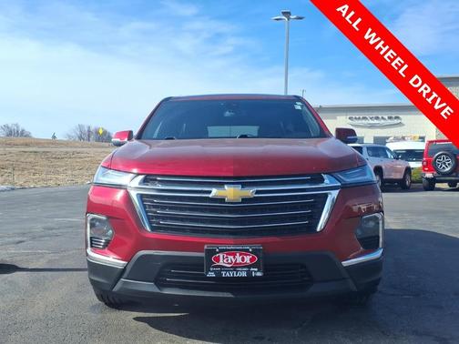 2023 Chevrolet Traverse LT Leather