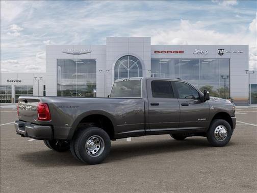 Granite Crystal Clearcoat Metallic 2026 RAM 3500 Big Horn