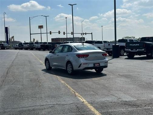 2022 Kia Rio LX