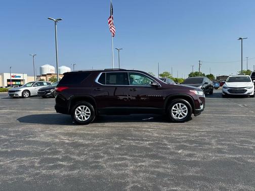 2018 Chevrolet Traverse LT Cloth