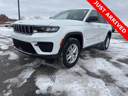 2023 Jeep Grand Cherokee Laredo