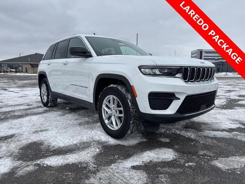 2023 Jeep Grand Cherokee Laredo