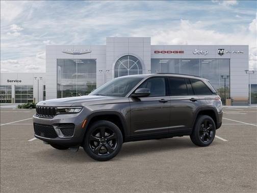 2025 Jeep Grand Cherokee Laredo