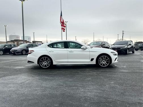 2024 Genesis G70 2.5T