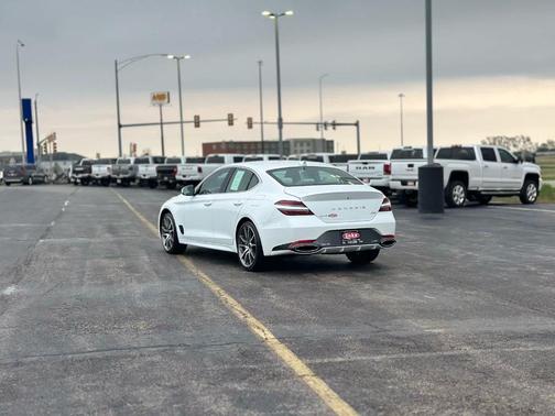 2024 Genesis G70 2.5T
