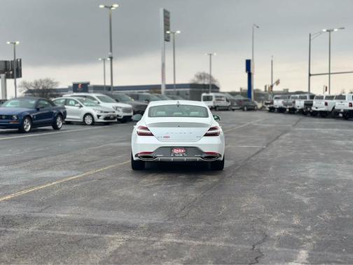 2024 Genesis G70 2.5T