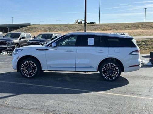 2022 Lincoln Aviator Black Label AWD