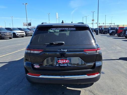 2023 Jeep Grand Cherokee Laredo