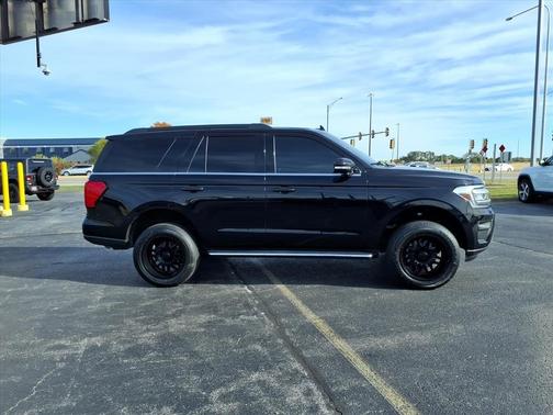 2022 Ford Expedition XLT