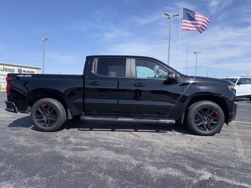 Black 2021 Chevrolet Silverado 1500 RST