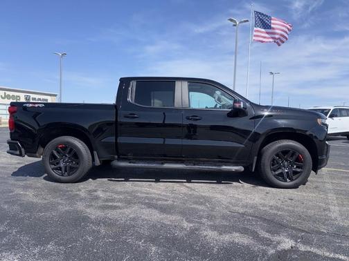 Black 2021 Chevrolet Silverado 1500 RST
