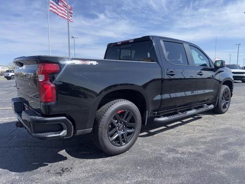 Black 2021 Chevrolet Silverado 1500 RST