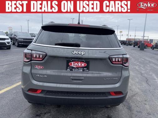 Sting Gray Clearcoat 2022 Jeep Compass Limited