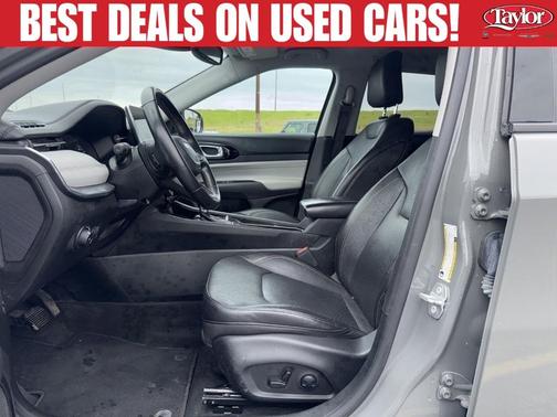 Sting Gray Clearcoat 2022 Jeep Compass Limited