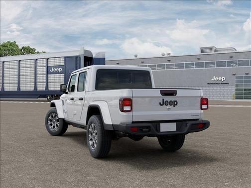 Bright White Clearcoat 2026 Jeep Gladiator Sport