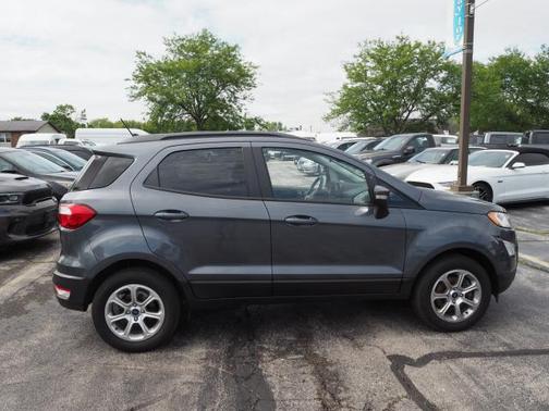 Photo 4 of 24 of 2018 Ford EcoSport SE
