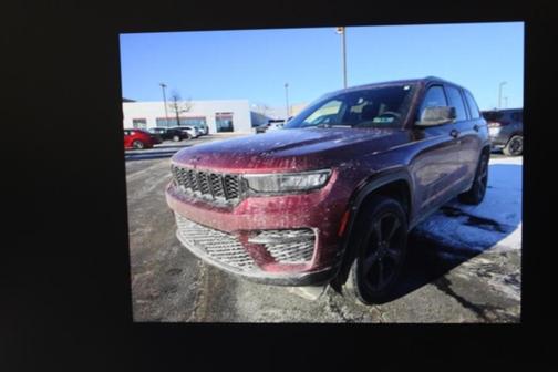 2023 Jeep Grand Cherokee Altitude