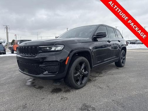 2023 Jeep Grand Cherokee Altitude